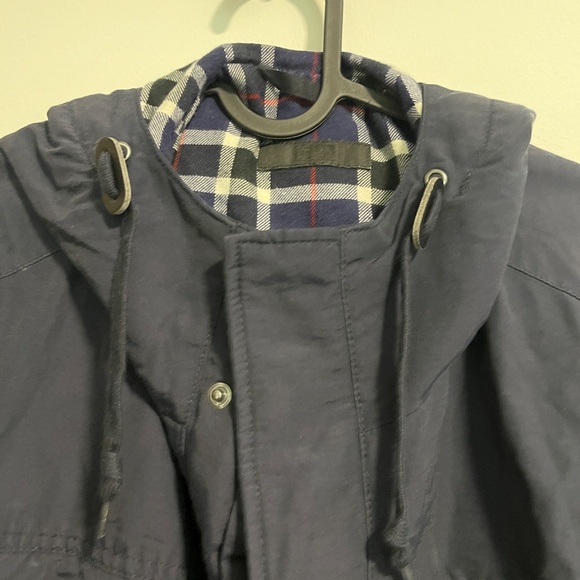 UNIQLO Mountain Parka 311-156377 - Lightweight Outdoor Jacket, Waterproof Winter - Picture 4 of 10